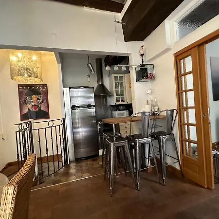 Exclusif Quartier Latin Avec Jardin, Charme Fou !